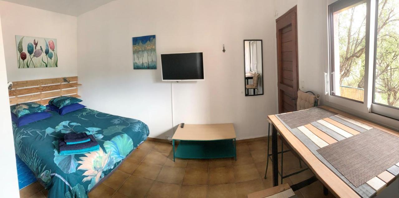 Les Chenes-Lieges D'Ambeille Apartment Collioure Ngoại thất bức ảnh